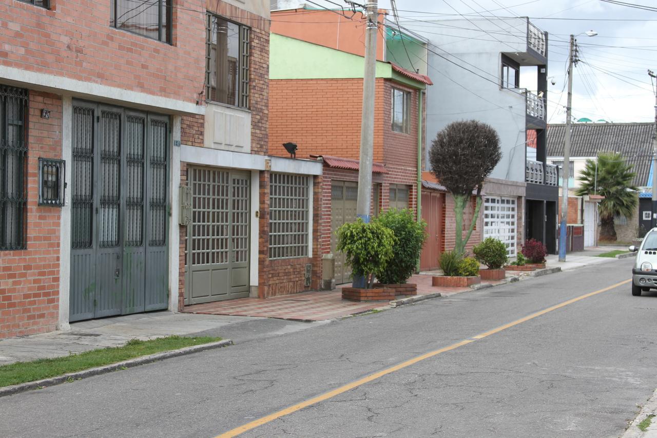 Bed and Breakfast D'Lujo Bogotá Zewnętrze zdjęcie